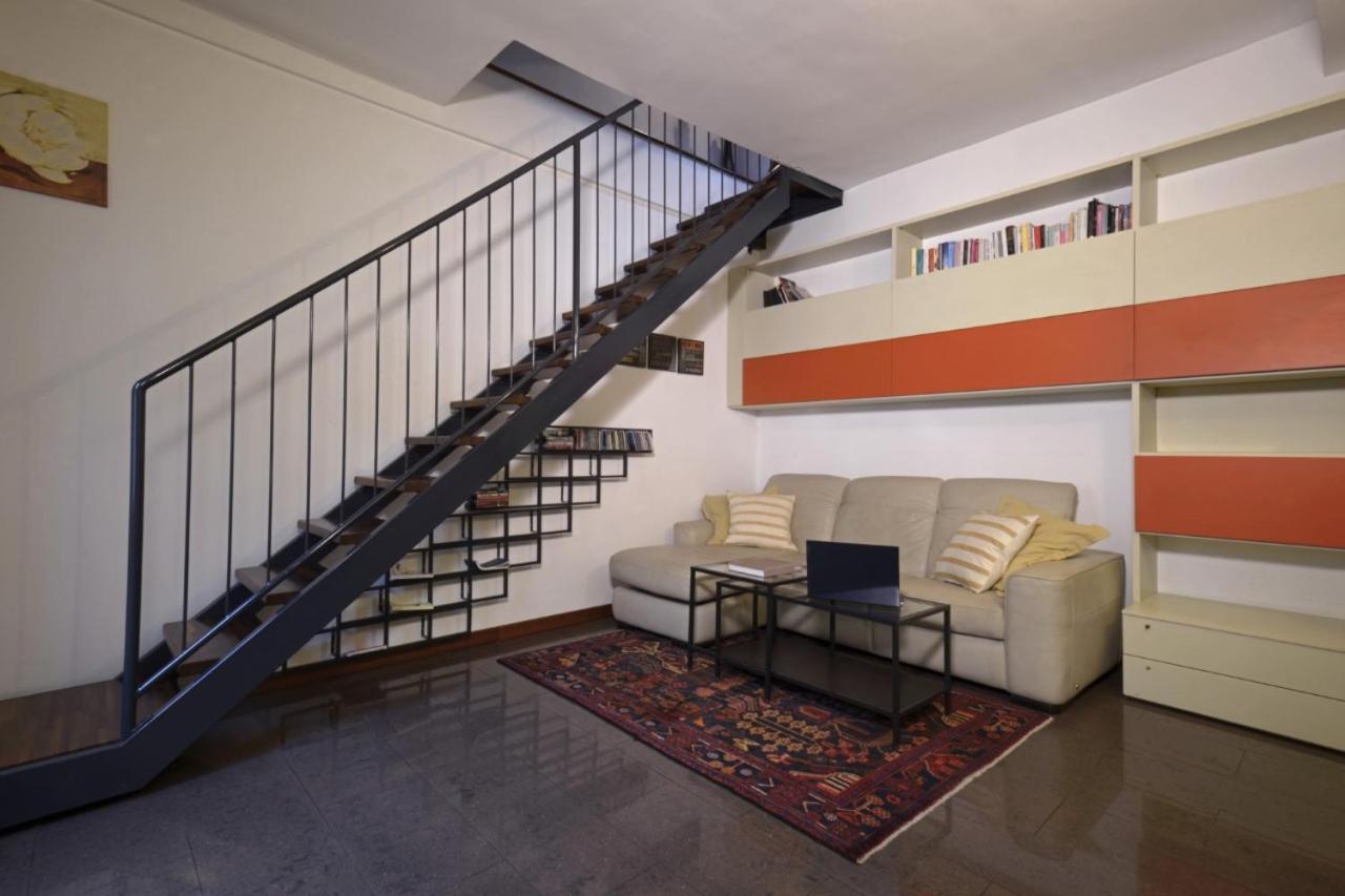Cenisio - Corso Sempione Accogliente Mansarda Di Design Apartamento